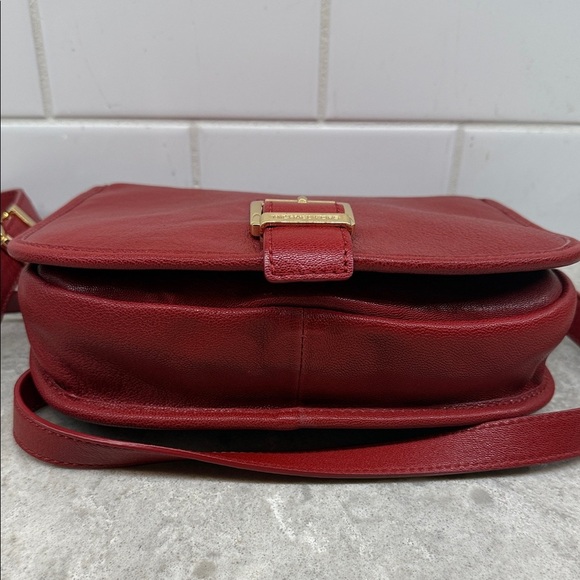 Michael Kors Cherry Red Leather Crossbody Bag. 10x8 in. Like New! - Picture 3 of 16